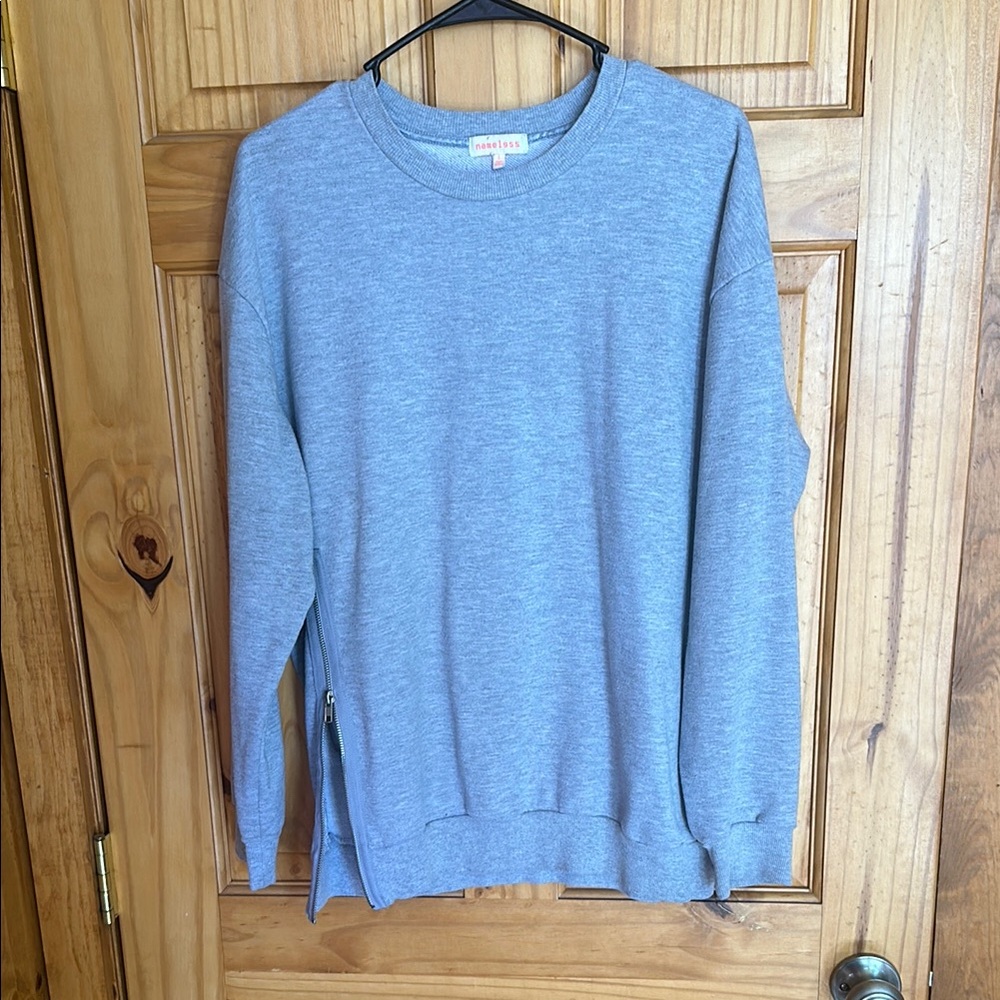 Classic Gray Crewneck Sweater with Ribbed Details